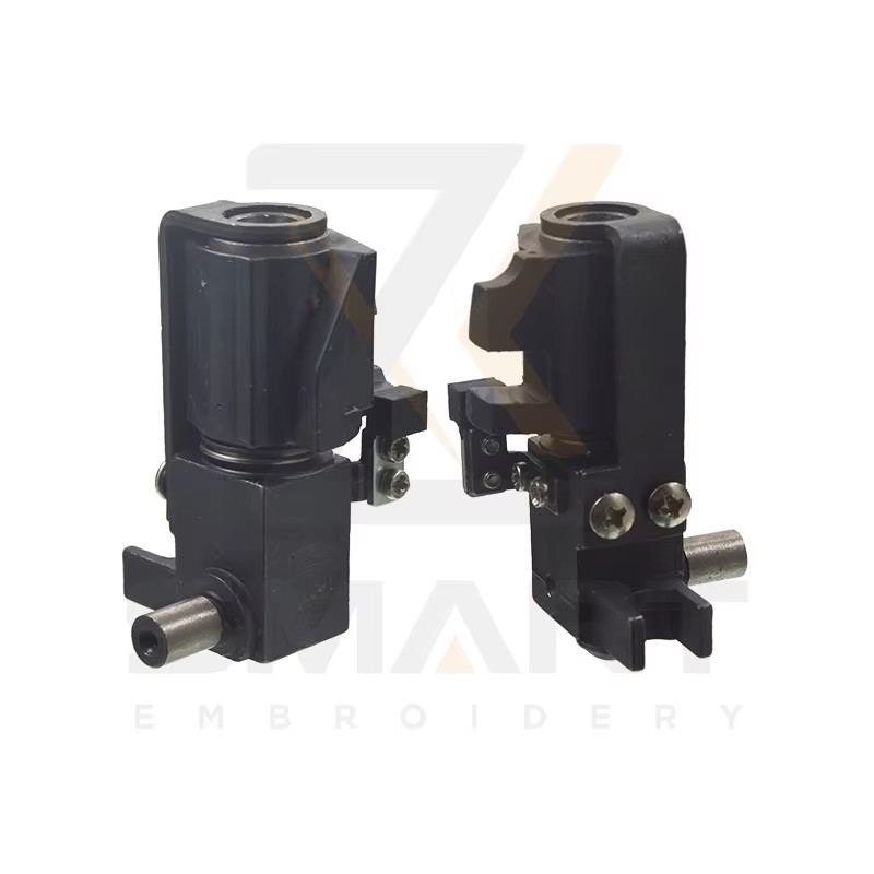 Reciprocatore della barra dell'ago AS-015637-01 03040BM-CT01 per Tajima SWF e macchina da ricamo cinese A01S16